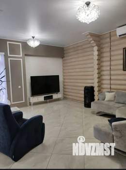 Дом 300м², 3-этажный, участок 8 сот.