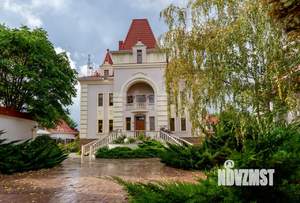 Дом 651м², 4-этажный, участок 30 сот.