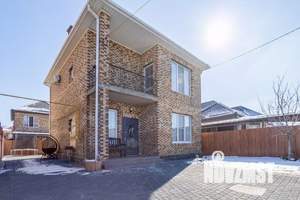 Дом 111м², 2-этажный, участок 3 сот.