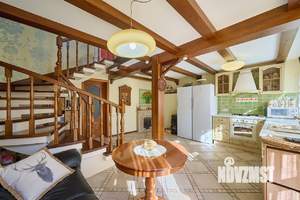 Дом 197м², 3-этажный, участок 6 сот.