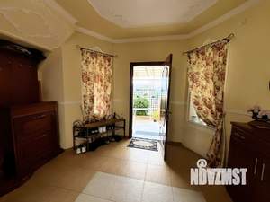 Дом 122м², 2-этажный, участок 6 сот.