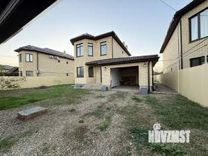 Дом 184м², 2-этажный, участок 6 сот.