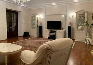 Дом 400м², 2-этажный, участок 8 сот.