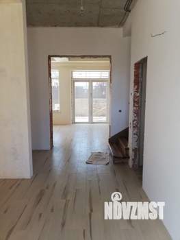 Дом 178м², 2-этажный, участок 3 сот.