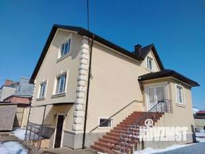 Дом 281м², 3-этажный, участок 8 сот.