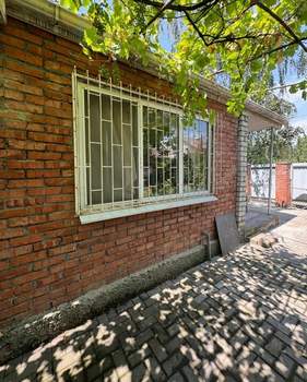 Дом 100м², 2-этажный, участок 4 сот.