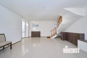 Дом 380м², 2-этажный, участок 7 сот.