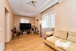 Дом 136м², 2-этажный, участок 6 сот.