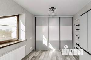 Дом 285м², 3-этажный, участок 6 сот.