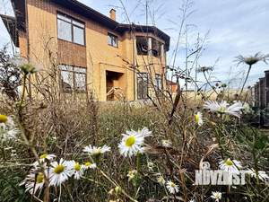 Коттедж 232м², 2-этажный, участок 10 сот.