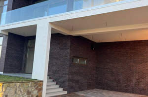 Дом 273м², 2-этажный, участок 10 сот.