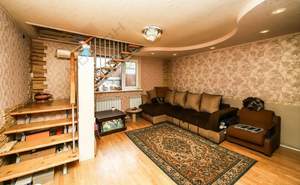 Дом 79м², 2-этажный, участок 5 сот.