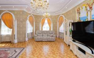 Дом 650м², 5-этажный, участок 6 сот.