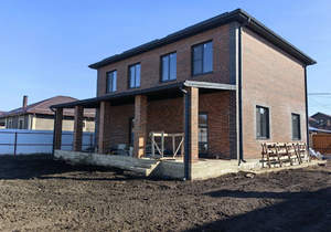 Дом 246м², 2-этажный, участок 6 сот.