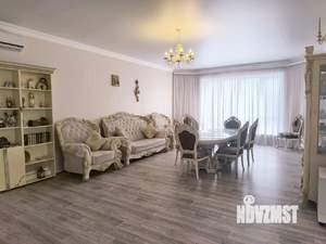 Дом 159м², 1-этажный, участок 6 сот.