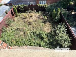 Дом 280м², 3-этажный, участок 4 сот.