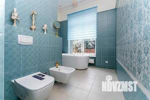 Дом 850м², 2-этажный, участок 10 сот.