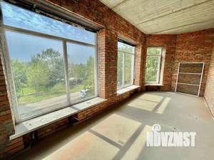 Дом 230м², 2-этажный, участок 8 сот.