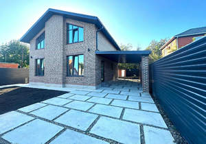 Дом 150м², 2-этажный, участок 4 сот.