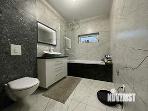 Дом 110м², 2-этажный, участок 5 сот.