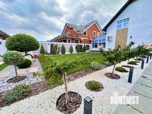 Дом 216м², 2-этажный, участок 10 сот.