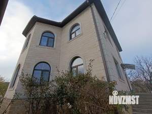 Дом 140м², 2-этажный, участок 6 сот.