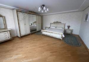 Дом 182м², 3-этажный, участок 4 сот.