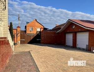 Дом 268м², 3-этажный, участок 16 сот.