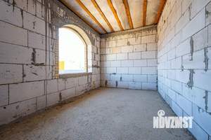 Дом 315м², 2-этажный, участок 4 сот.