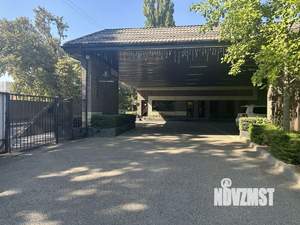 Дом 206м², 2-этажный, участок 11 сот.