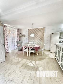 Таунхаус 105м², 2-этажный, участок 2 сот.