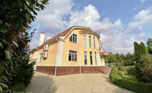 Дом 799м², 2-этажный, участок 30 сот.