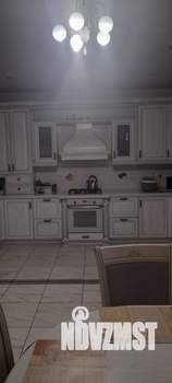 Дом 140м², 2-этажный, участок 4 сот.