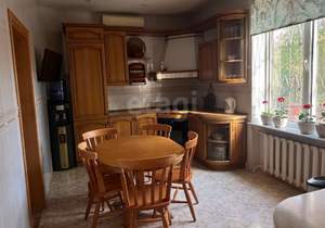 Дом 290м², 3-этажный, участок 8 сот.