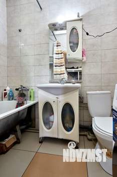 Дом 60м², 2-этажный, участок 6 сот.