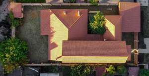 Дом 422м², 2-этажный, участок 10 сот.