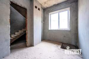 Дом 269м², 2-этажный, участок 4 сот.