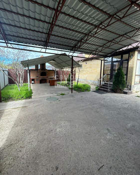 Дом 148м², 1-этажный, участок 4 сот.