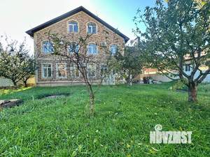 Дом 356м², 2-этажный, участок 10 сот.