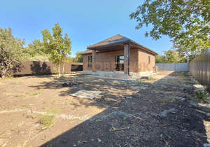 Дом 109м², 1-этажный, участок 6 сот.