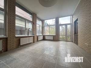 Дом 222м², 2-этажный, участок 6 сот.