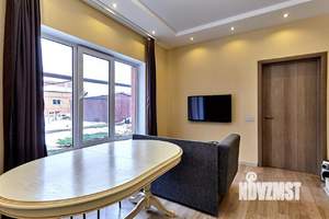 Дом 99м², 2-этажный, участок 6 сот.