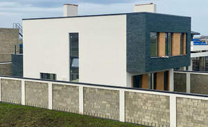 Дом 200м², 2-этажный, участок 5 сот.