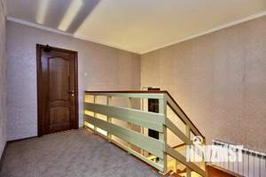 Дом 212м², 2-этажный, участок 12 сот.