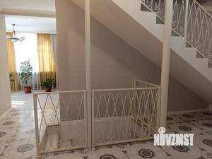 Дом 337м², 3-этажный, участок 8 сот.