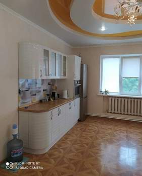 Дом 218м², 2-этажный, участок 6 сот.