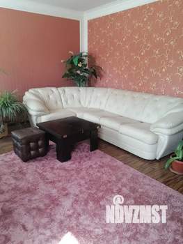 Дом 107м², 2-этажный, участок 8 сот.