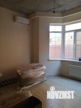 Дом 178м², 2-этажный, участок 3 сот.