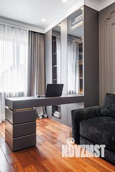 Коттедж 465м², 2-этажный, участок 10 сот.