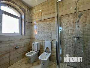 Дом 356м², 2-этажный, участок 10 сот.